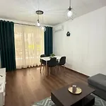 Unique Collection At Coresi Mall Apartment