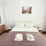 Unique Collection At Coresi Mall Apartment *