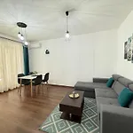 Unique Collection At Coresi Mall Apartment