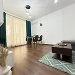 Apartment Unique Collection At Coresi Mall