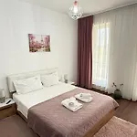 Unique Collection At Coresi Mall Apartment *