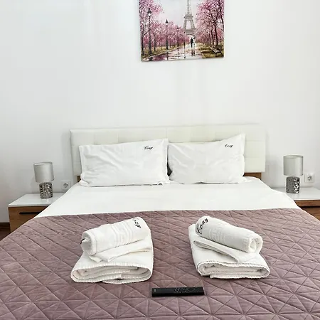 Unique Collection At Coresi Mall *