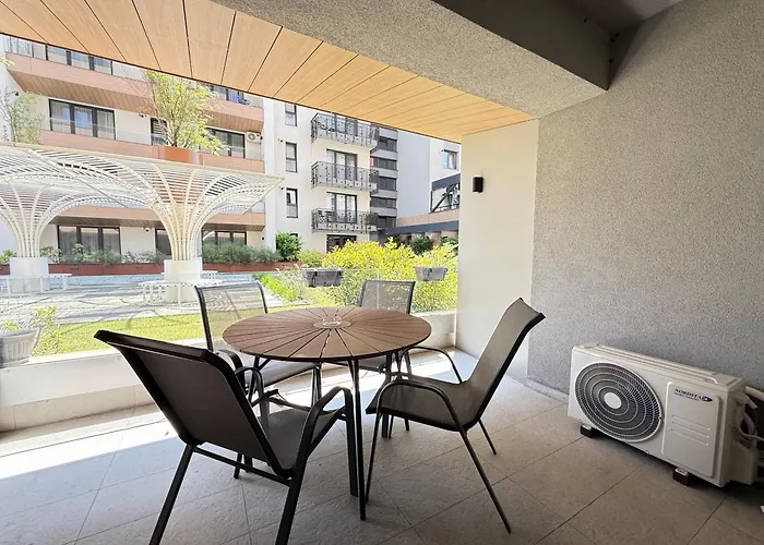 Unique Collection At Coresi Mall Apartment