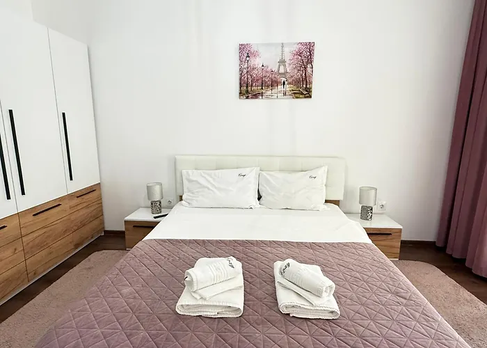 Unique Collection At Coresi Mall Lägenhet *