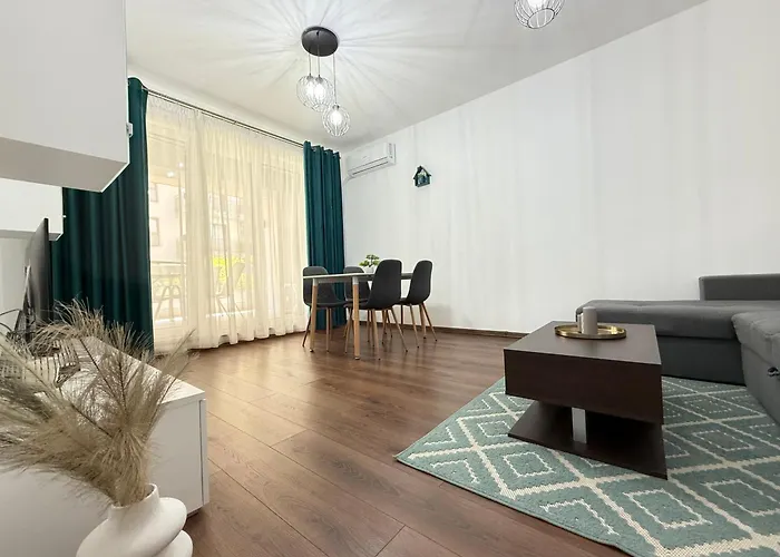 Lägenhet Unique Collection At Coresi Mall