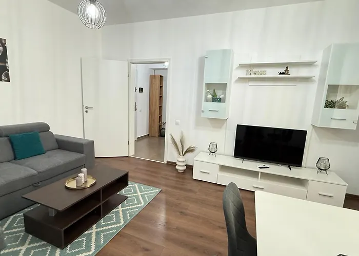 Unique Collection At Coresi Mall Apartment