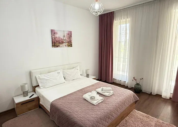 Unique Collection At Coresi Mall Apartment *